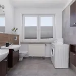 4 Bedroom With A Balcony - Prochowa 1 * Cracovia