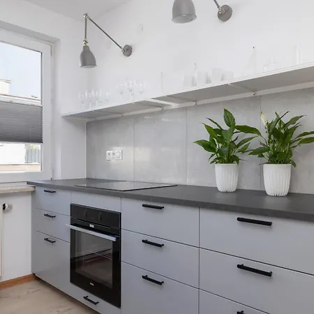 Apartment Aurora Ap - 4-Br & Balcony - Prochowa 1 Krakau