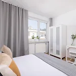 Apartment 4 Bedroom With A Balcony - Prochowa 1