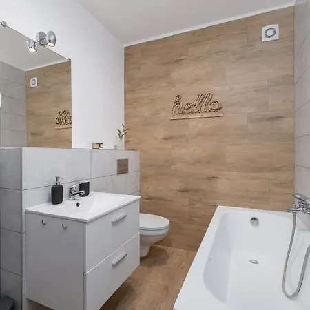 4 Bedroom With A Balcony - Prochowa 1 Apartment Krakow